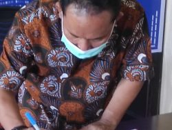 Bupati KSB Teken MoU Smart City Dengan Kemenkominfo