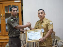 Selamatkan Uang Negara, Inspektorat KSB Beri Penghargaan Tim Intelijen Kejaksaan