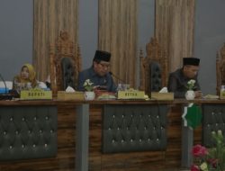 Sidang Paripurna, Bupati KSB Sampaikan Nota Keuangan Raperda 2023