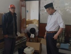 75 Unit Mesin Ketinting Dibagikan Diskan KSB ke Nelayan