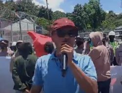 Warga KSB Siap Amankan Pendopo Gubernur