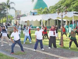 May Day 2023, Ketua DPRD KSB Hadiri Senam dan Gotong Royong