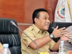 Hari Pertama Masuk Kerja, Bupati KSB Langsung Pimpin Rapat Koordinasi