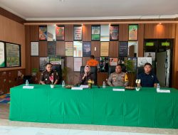 Kejari KSB Terima Tersangka dan Barang Bukti Atas Perkara Dugaan Tipikor Mantan Kades Dasan