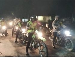 Menjelang Hari Raya Idul Adha, Polsek Brang Rea Lakukan Patroli Blue Light
