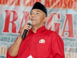 Puluhan Ribu Pendukung Bakal Antar Pasangan Amar-Nani Mendaftar di KPU